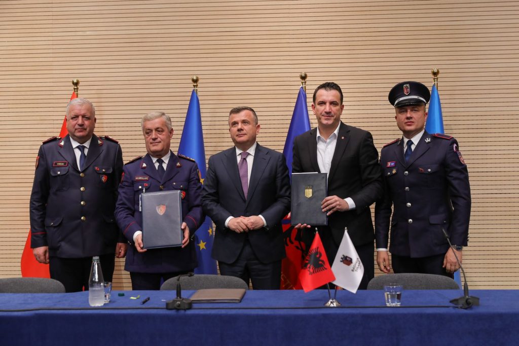 Policia e Shtetit dhe Policia Bashkiake marrëveshje për sigurinë, Veliaj dhe Balla: Tirana e 1 milion banorëve dhe mbi 10 milionë turistëve, shumë herë më e sigurt