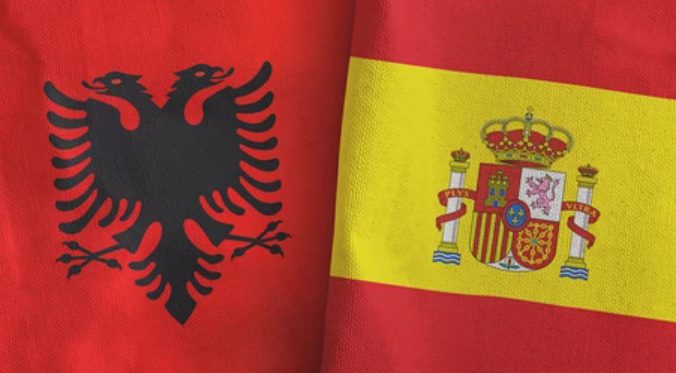 Kryediplomati spanjoll në Tiranë, memorandum mirëkuptimi me Xhaçkën për integrimin në BE
