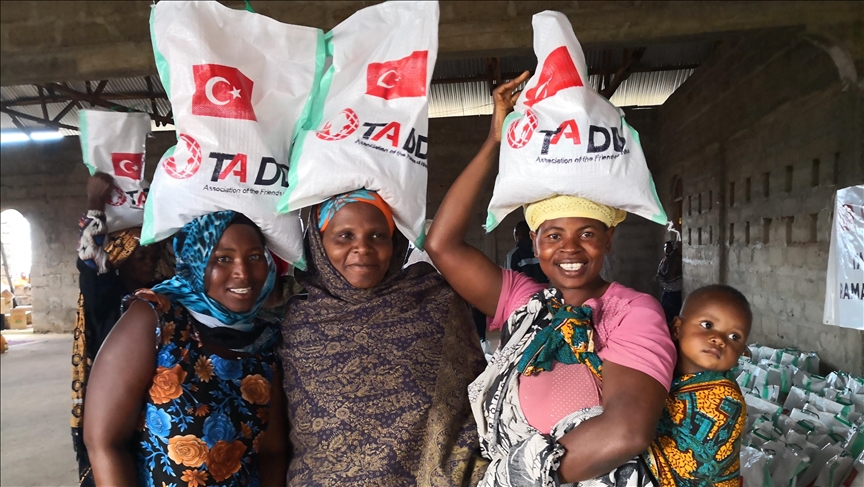 Organizata bamirëse turke ndihmoi dhjetëra mijëra njerëz në Afrikë gjatë Ramazanit