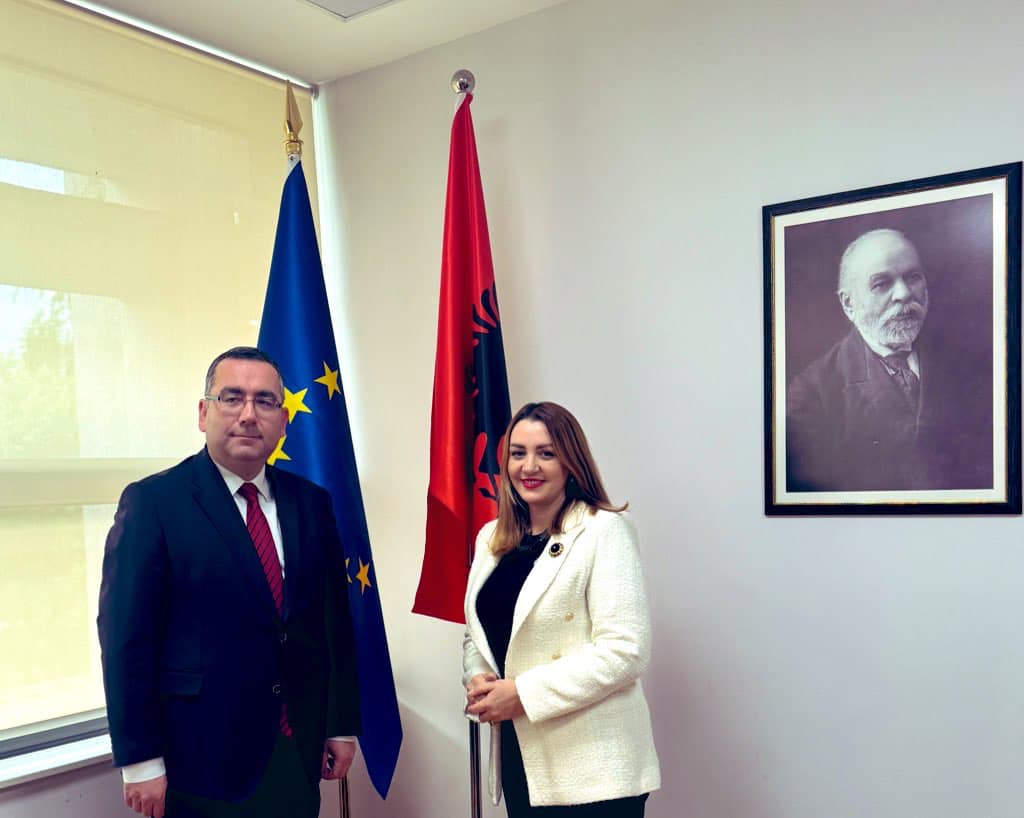 Malo pret ambasadorin Kagan: Shqipëri-Turqi, partneritet strategjik