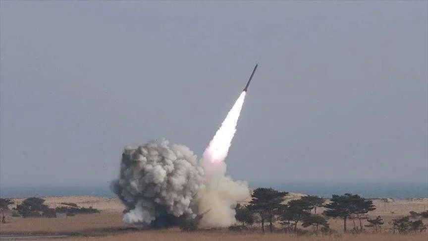 SHBA-ja shkatërron një raketë antianije të grupit Houthi në Detin e Kuq