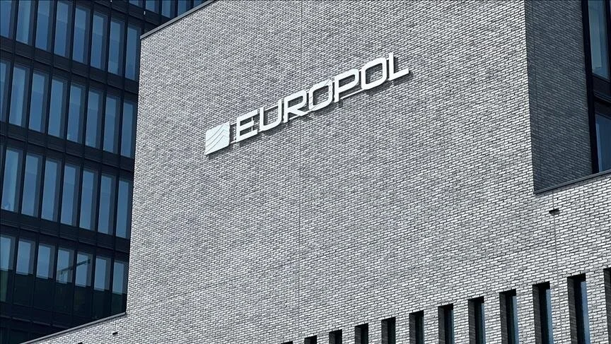 Europol identifikon 821 rrjete kriminale në BE