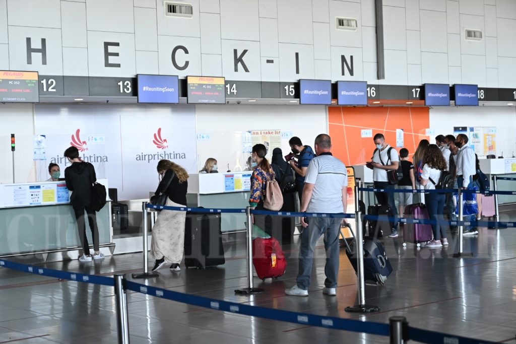 Incidenti në Aeroport me presidenten Osmani, reagon MPB e Maqedonisë së Veriut