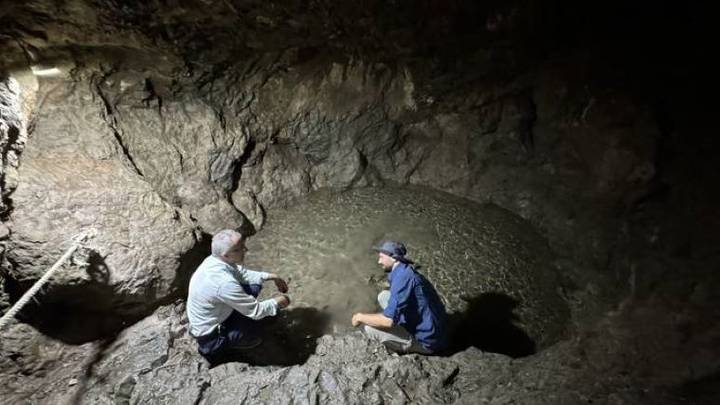 Türkiye, turistët tani mund të ecin nëpër një sternë uji 2800-vjeçare