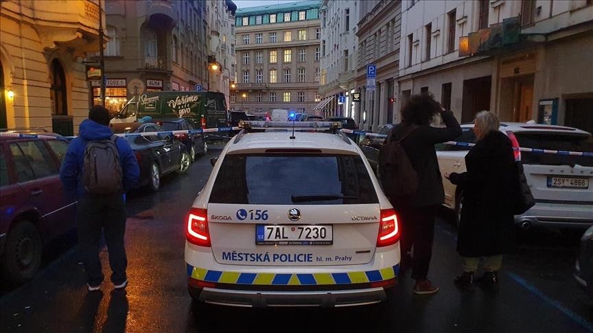 Të shtëna në një universitet të Pragës, 15 të vrarë