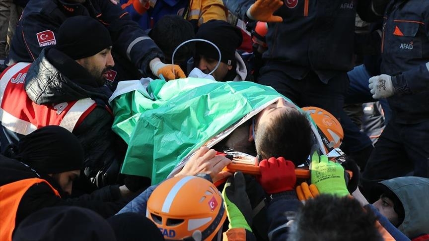 Türkiye, nëna dhe djali i saj shpëtohen nga rrënojat 101 orë pas tërmetit