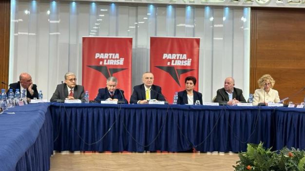 “Pensionistet dhe grupet në nevojë janë varfëruar”, Ilir Meta: PL do të propozojë iniciativë ligjore