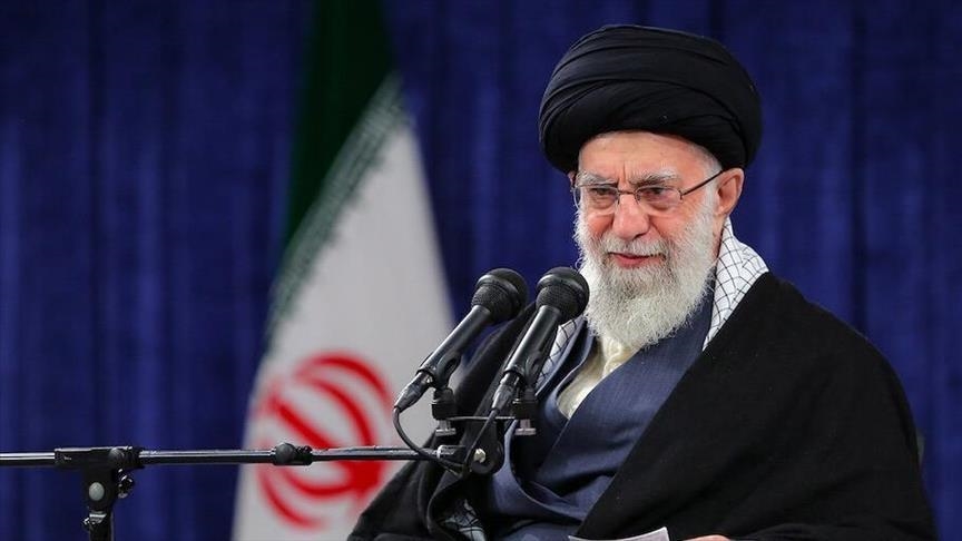 Meta ndalon llogaritë e Ayatollah-ut të Iranit në Facebook dhe Instagram
