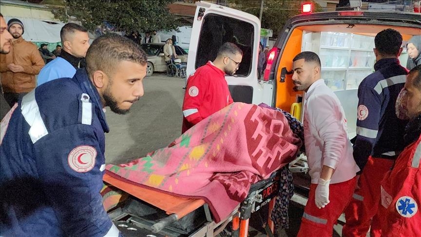 Të paktën 14 palestinezë të vrarë në sulmet e fundit izraelite në pjesën qendrore të Gazës