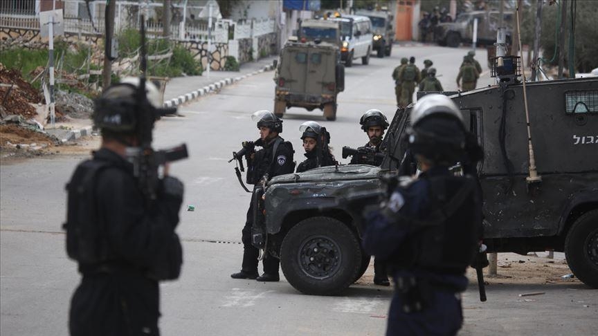 Ushtria izraelite bastis ceremoninë përkujtimore për Saleh Arourin në Bregun Perëndimor