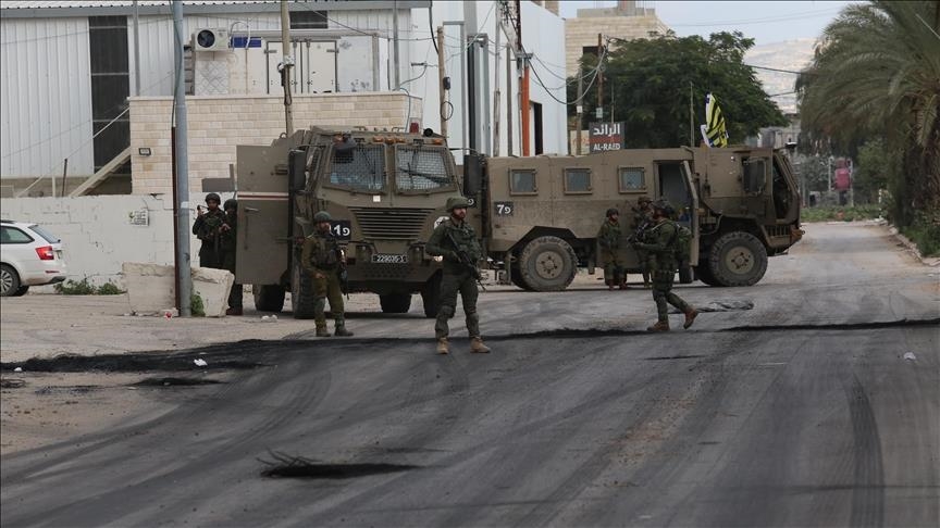 Forcat izraelite vrasin një 17-vjeçar palestinez në Bregun Perëndimor