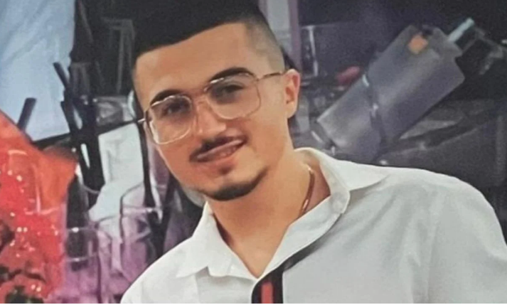 Emri/ Londër, goditet për vdekje me thikë 22-vjeçari shqiptar