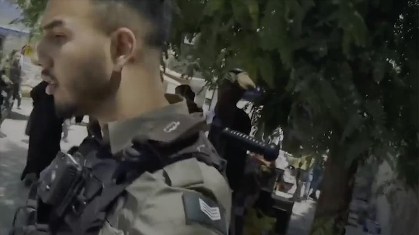 Policia izraelite sulmon ekipin e TRT që filmonte momentet kur ushtarët izraelitë rrihnin palestinezët në Kuds