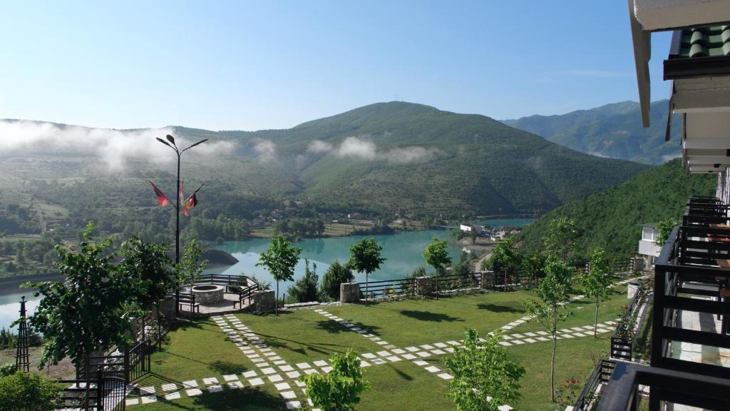 “The National”: Eksploroni zonat rurale të Shqipërisë, një shije e traditave dhe kulturës vendase