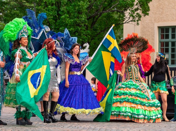 Java e Kulturës Braziliane, Karnavale në Lungomare