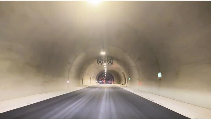 Rama: Edhe pak ditë nga hapja për qarkullim e tunelit të Llogorasë