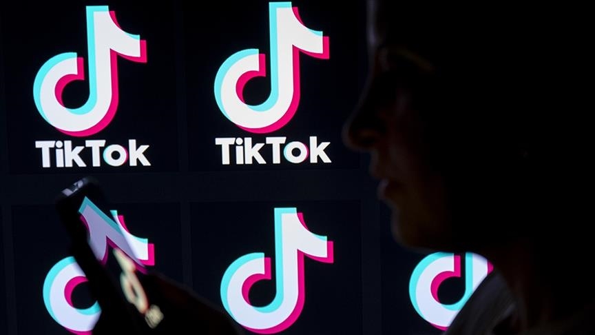 Kosova ndalon TikTok-un në institucionet publike