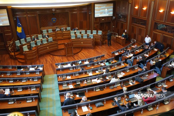 Kuvendi i Kosovës diskuton situatën në veri në seancë të veçantë