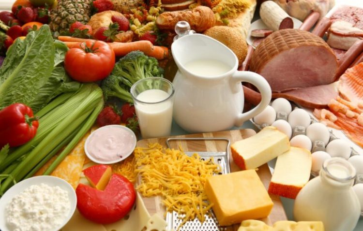 Zarzavatet, produktet e qumështit dhe mishi, rritje më të lartë të çmimeve në maj
