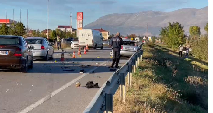Aksident në Durrës/ Automjeti përplas 60-vjeçarin që lëvizte me biçikletë