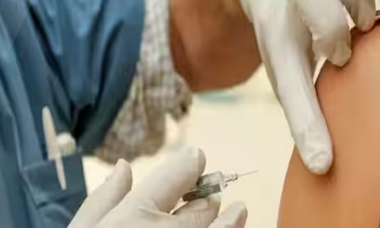 Vaksina HPV mund të parandalojë kancerin edhe te meshkujt