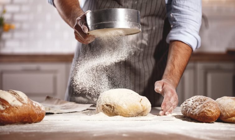 S’ka punonjës për furrat, në Berat paralajmërohet shtrenjtimi i bukës; Shoqata: Për të mbajtur punëtorët pagat janë rritur 80%