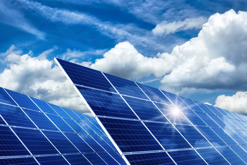 ERE miraton çmimin e blerjes së energjisë elektrike nga burimet fotovoltaike