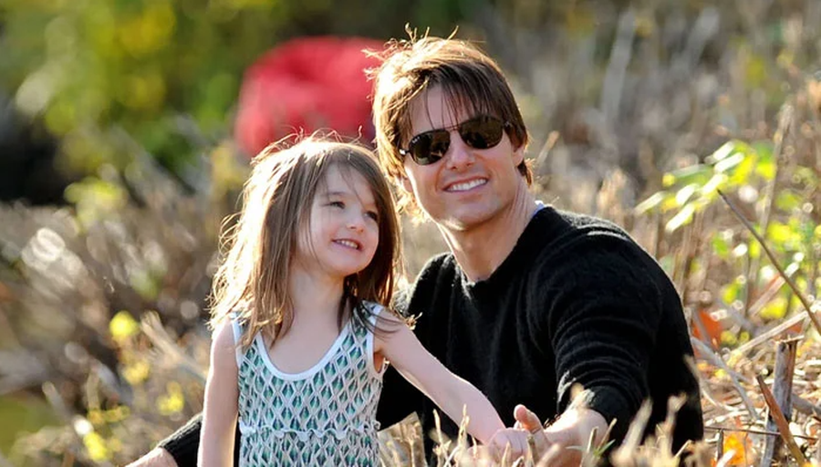 Vajza e Tom Cruise ndërpret edhe lidhjen e fundit që kishte me të atin