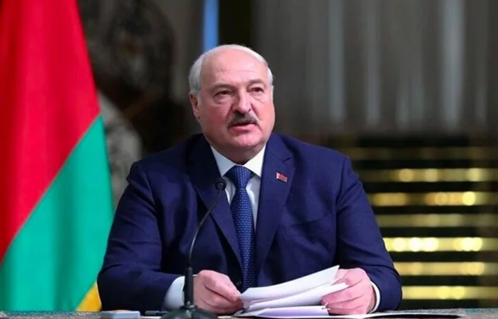 Lukashenko: Rusia ka filluar të lëvizë armët bërthamore në Bjellorusi