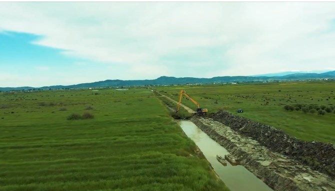 Rama: Rehabilitimi i kanalit në Akërni, shërben për kullimin e 4600 hektarëve tokë bujqësore