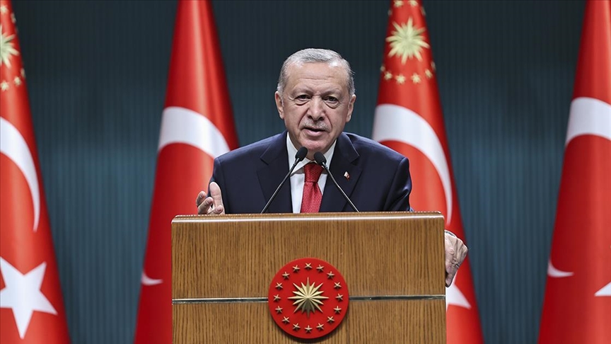 Erdoğan: Türkiye nuk do të lejojë që politika e saj të drejtohet nga kopertinat e revistave