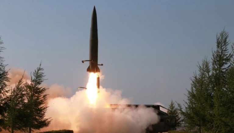 Për herë të parë Ukraina rrëzon një raketë hipersonike ruse
