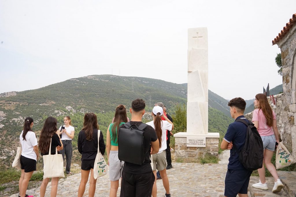 Maja e Kunores në Pllanë, një prej vendeve ende të paeksploruara të Lezhës