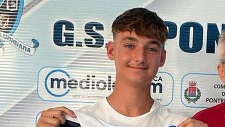 Ëndërronte të bëhej futbollist, aksidenti i merr jetën 16-vjeçarit shqiptar në Itali