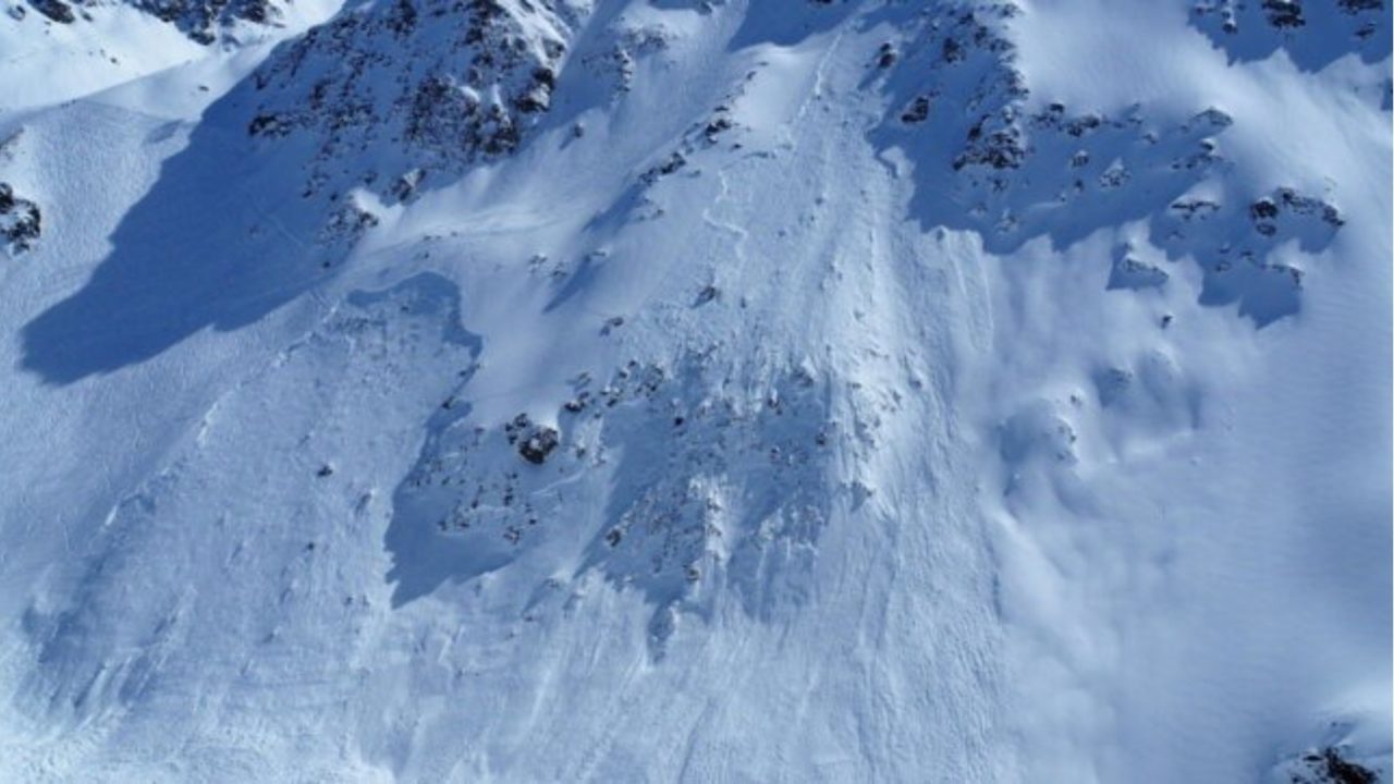 Ortek në Alpet franceze, vdesin 4 alpinistë