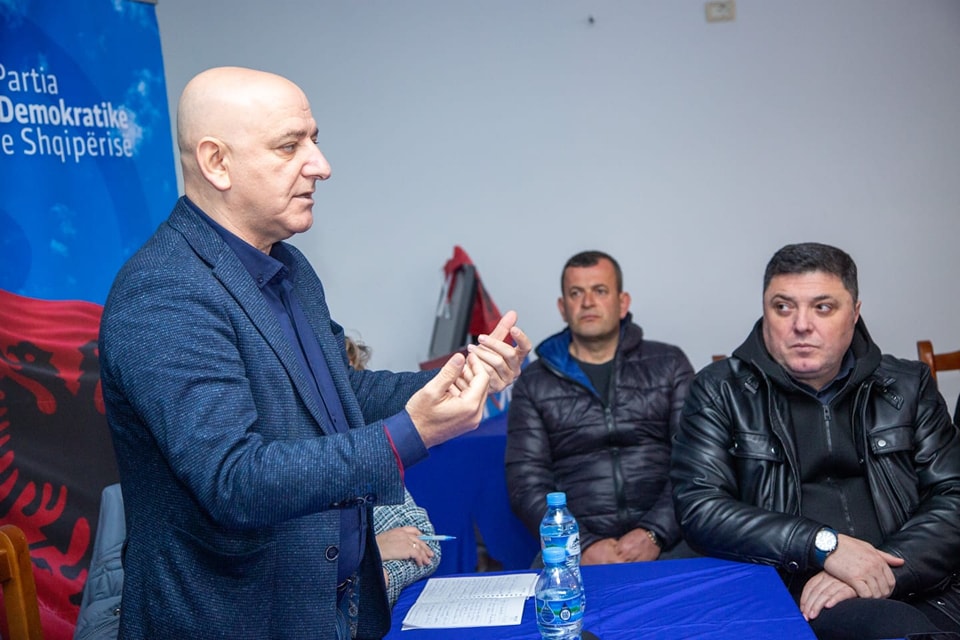 Bejko takim në Vaqarr: Aleancën e kemi me njerëzit e thjeshtë të Tiranës
