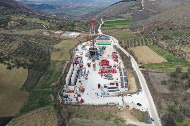 “E provuar shkencërisht zbulimi i një depozite nafte dhe gazi”, ministria e Energjetikës: S’janë mbyllur kërkimet në Shpirag