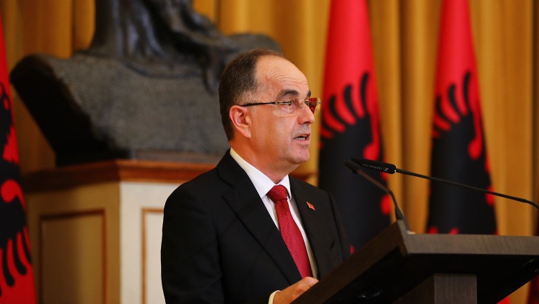 Begaj pret pjesëmarrësit e KLSM dhe përfaqësues nga vende të NATO-s: Shqipëria është promovuese e paqes
