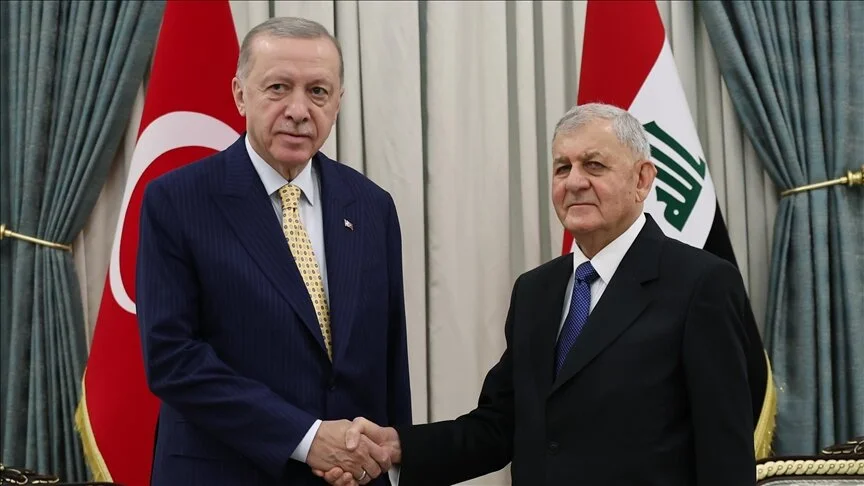 Presidenti Erdoğan takohet me homologun irakian