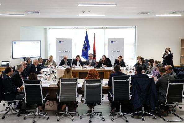 Gonzato: BE në krah të Shqipërisë për Reformën në Drejtësi