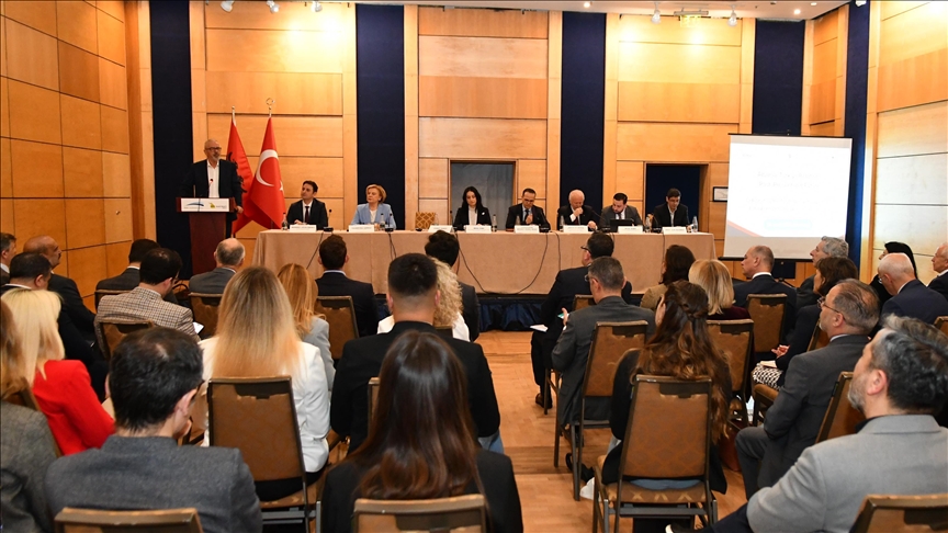 Tiranë/ Mbahet konferenca ndërkombëtare me temë “Marrëdhëniet Türkiye-Shqipëri – E kaluara, e tashmja dhe e ardhmja”