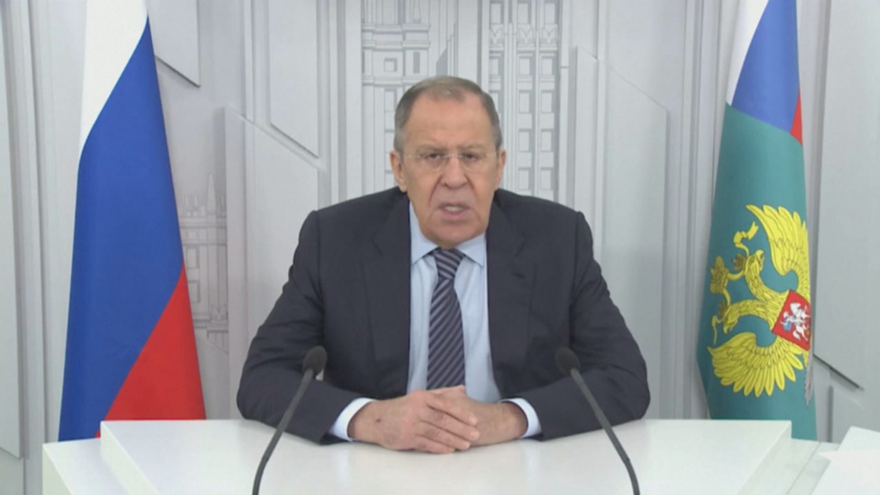 Lavrov kryeson mbledhjen e Këshillit të Sigurimit të OKB-së, ndërsa tensionet Rusi-SHBA rriten