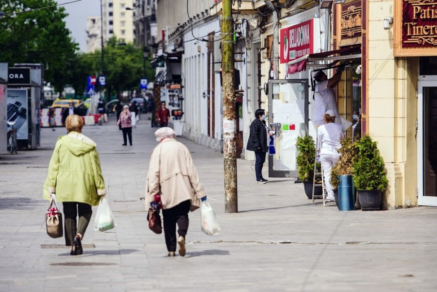 Varfëri: mbi 50% e të moshuarëve me pensione të pjesshme, nuk përmbushnin kriteret e ligjit