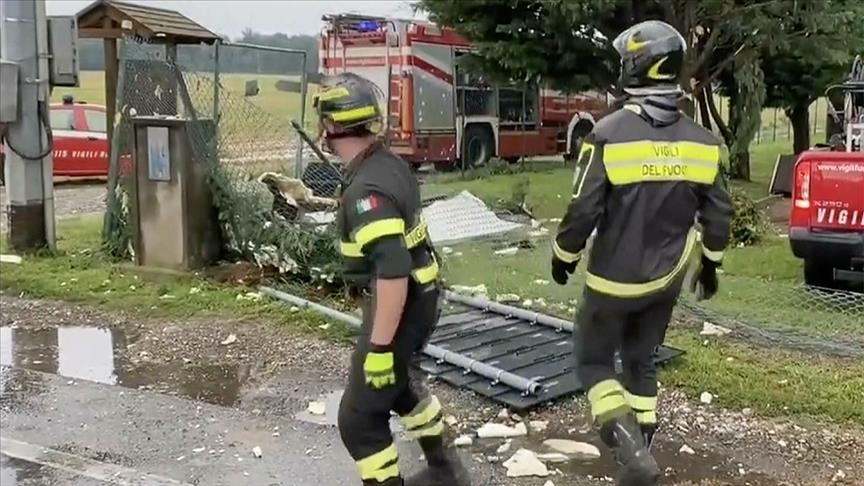 Itali, 7 persona të zhdukur pasi një varkë u fundos për shkak të stuhisë