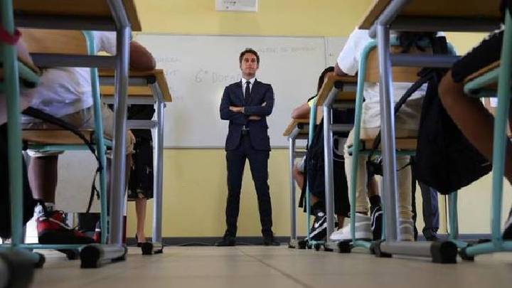 Franca njofton ndalimin e mbulesave myslimane në shkolla