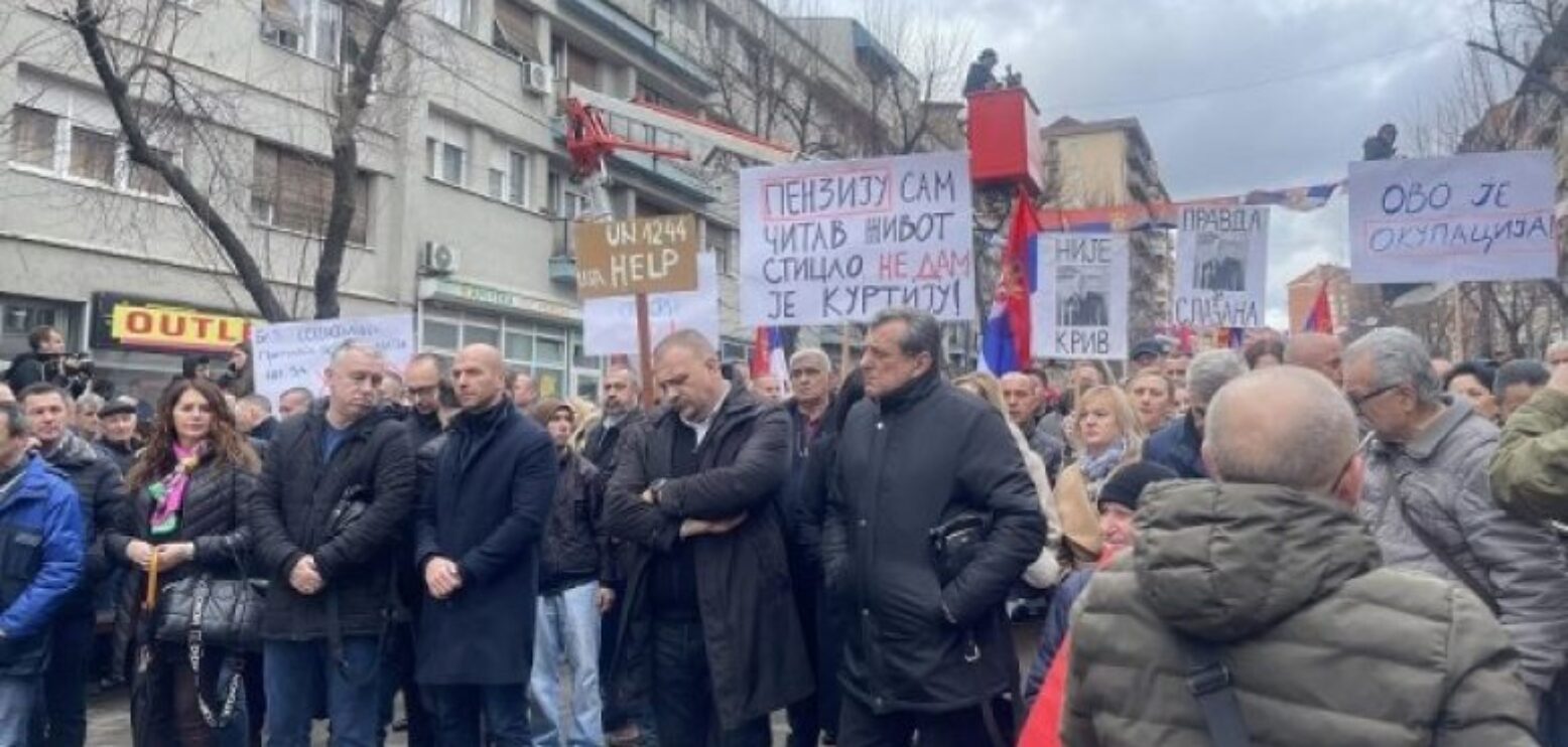 Policia njofton se protesta e serbëve në veri ka përfunduar e qetë dhe pa incidente, pjesëmarrës ishin rreth 1.800 persona