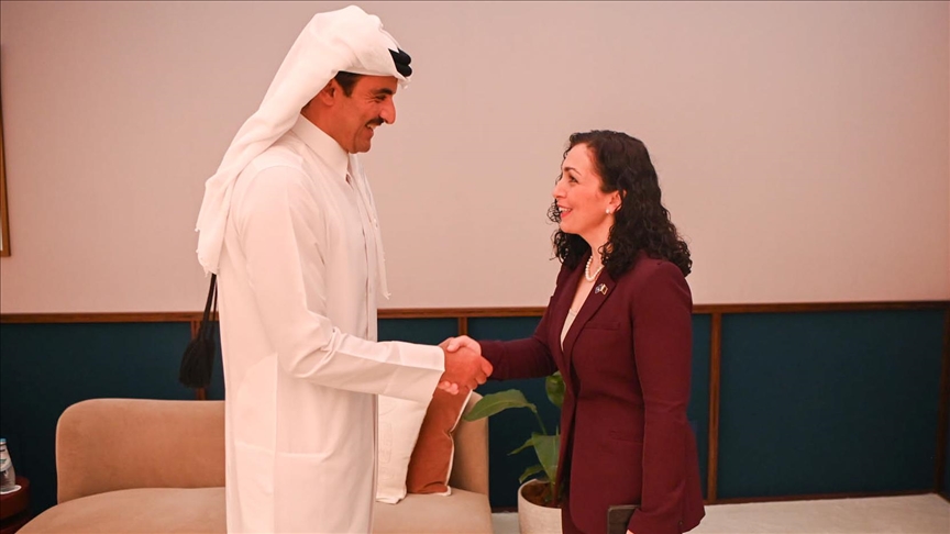 Presidentja Osmani u prit në takim nga Emiri i Katarit, Sheikh Tamim Bin Hamad Al-Thani