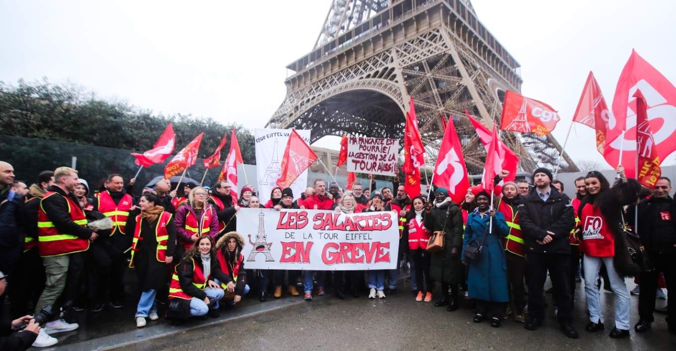 Greva e punëtorëve të Kullës Eifel, 1-2 milionë euro humbje në gjashtë ditë