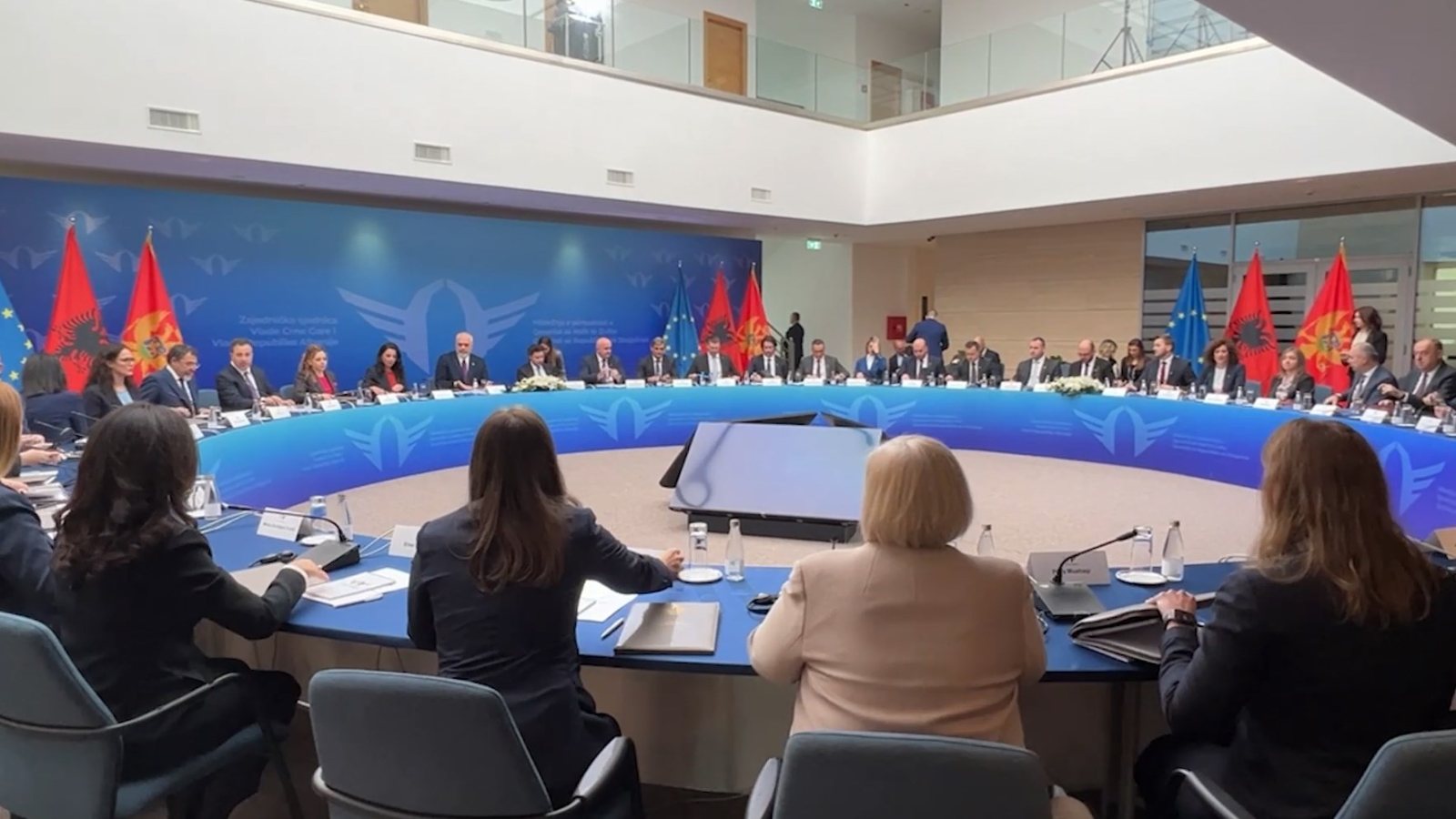 Shqipëri-Mali i Zi, nis mbledhja e dytë e përbashkët mes qeverive