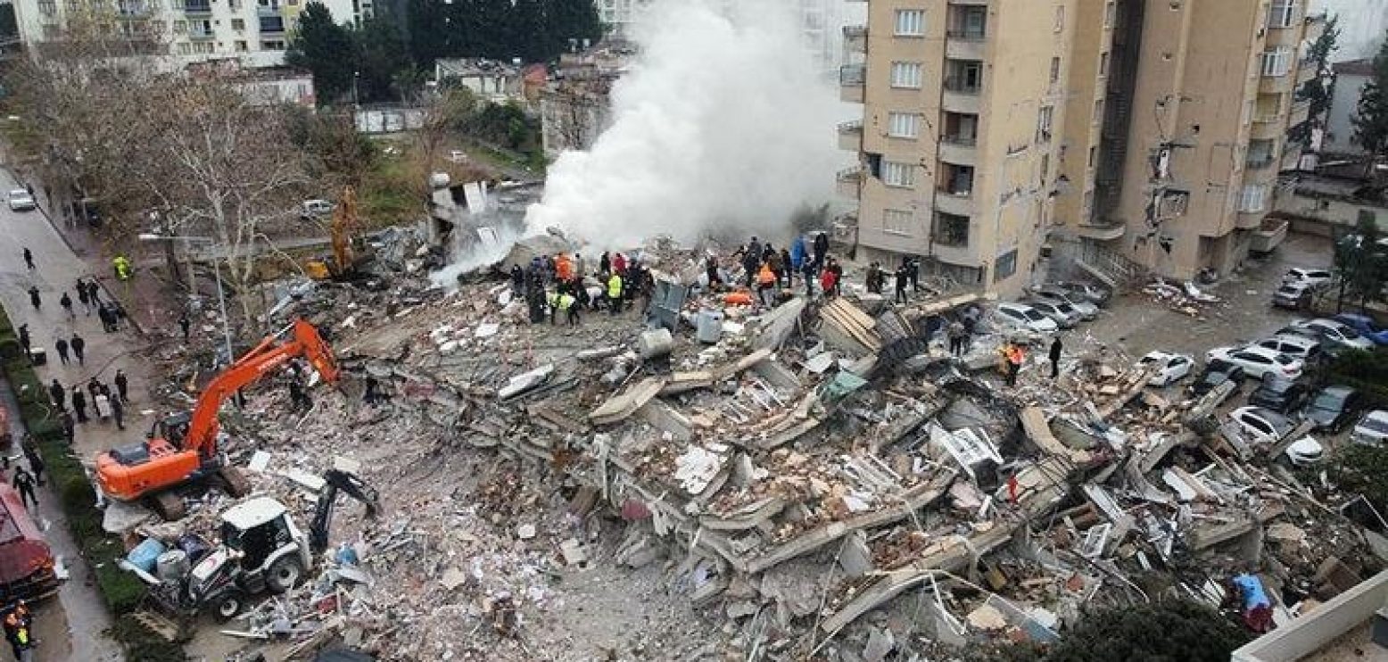 Kreu i AFAD, Sezer njofton se është rritur në 1.014 numri i personave që kanë humbur jetën në tërmetin në Turqi